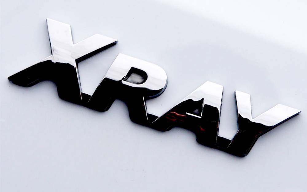 Новая версия Lada XRAY Cross — сборка началась — журнал За рулем