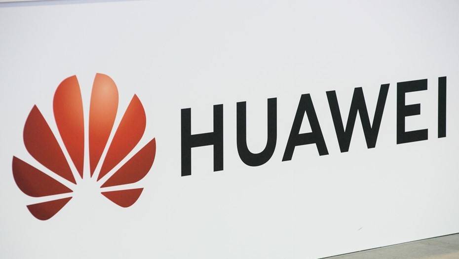 Huawei согласилась предустанавливать на свои гаджеты российский софт