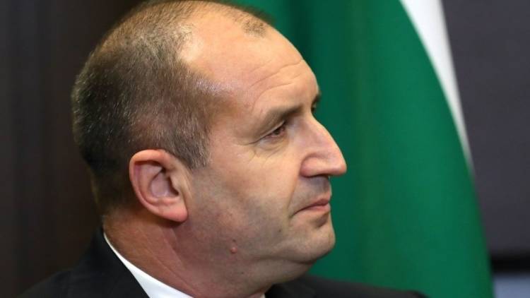 Глава Болгарии поучаствует в торжествах по случаю 75-летия Победы в Москве