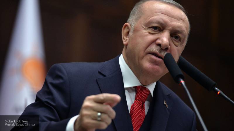 Турция не планирует военное вмешательство НАТО в военный конфликт в Сирии