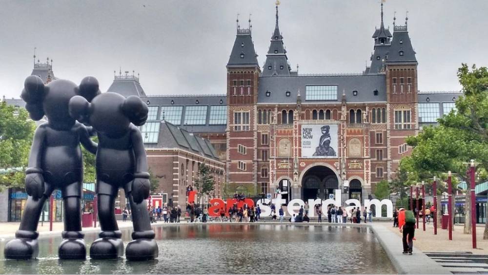 Амстердам может запретить продажу легких наркотиков туристам