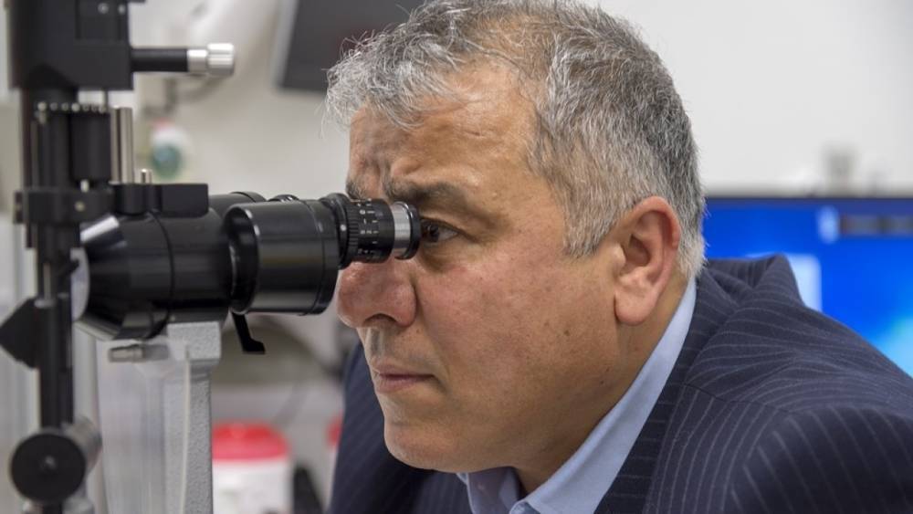 Врач-офтальмолог Азнаурян развеял миф о глазном гриппе