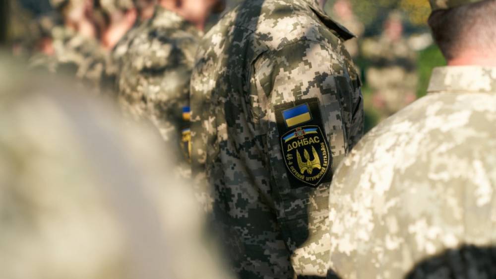 Киев заявил, что хочет завершить войну в Донбассе без потери территорий