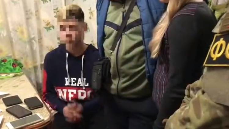 Детский омбудсмен проводит проверку подростков, готовивших теракты в Керчи