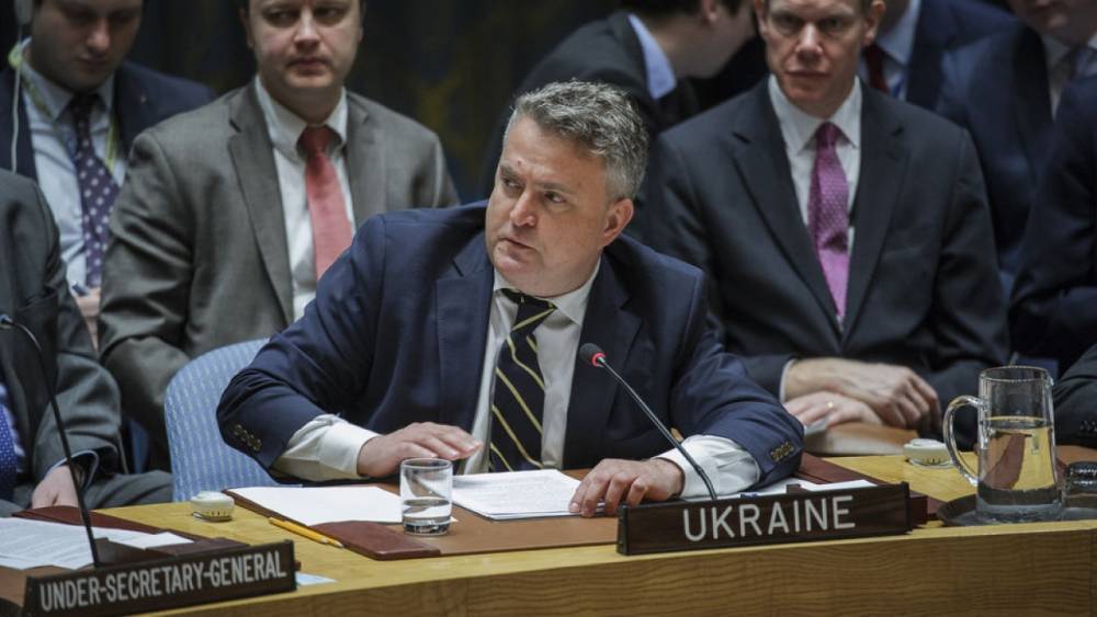 Замглавы МИД Украины опозорился в Совбезе ООН из-за оторванной пуговицы