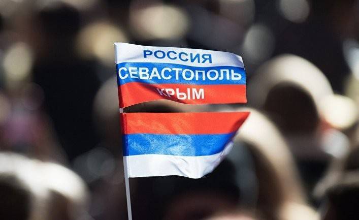 Крым: «подарок», который Россия забрала обратно (Advance)