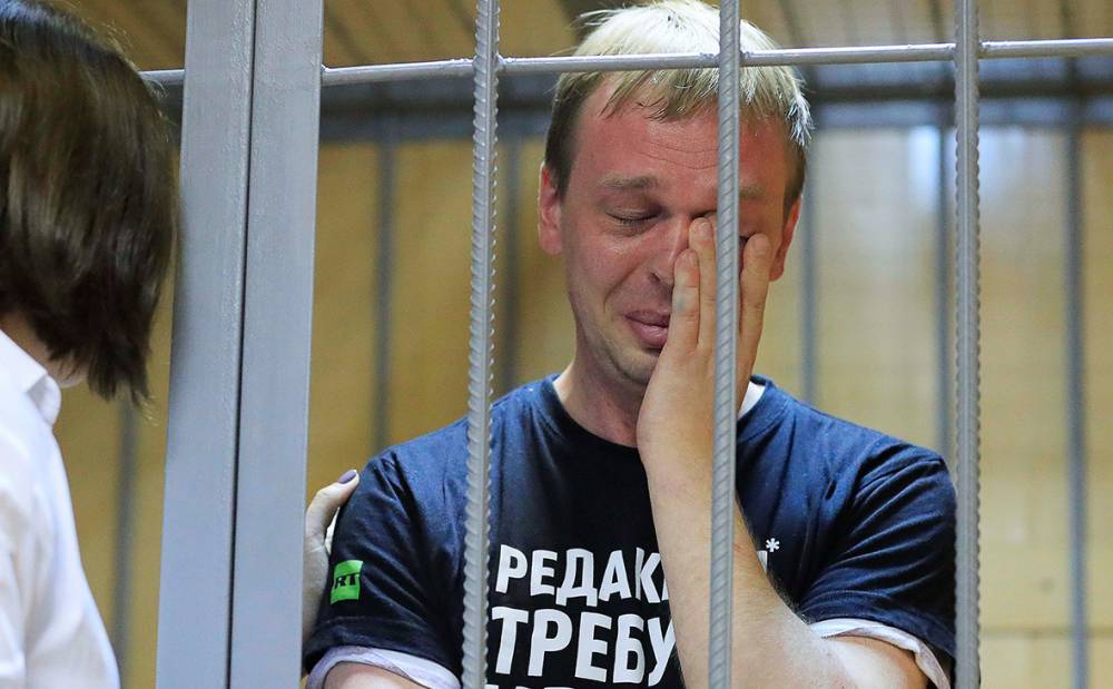 Обвиняемый по делу Ивана Голунова полицейский дал показания против своего начальника