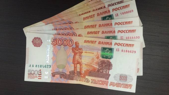 Экс-замкомандира отдела ППСП в Петербурге и нескольких сотрудников подозревают в получении взятки