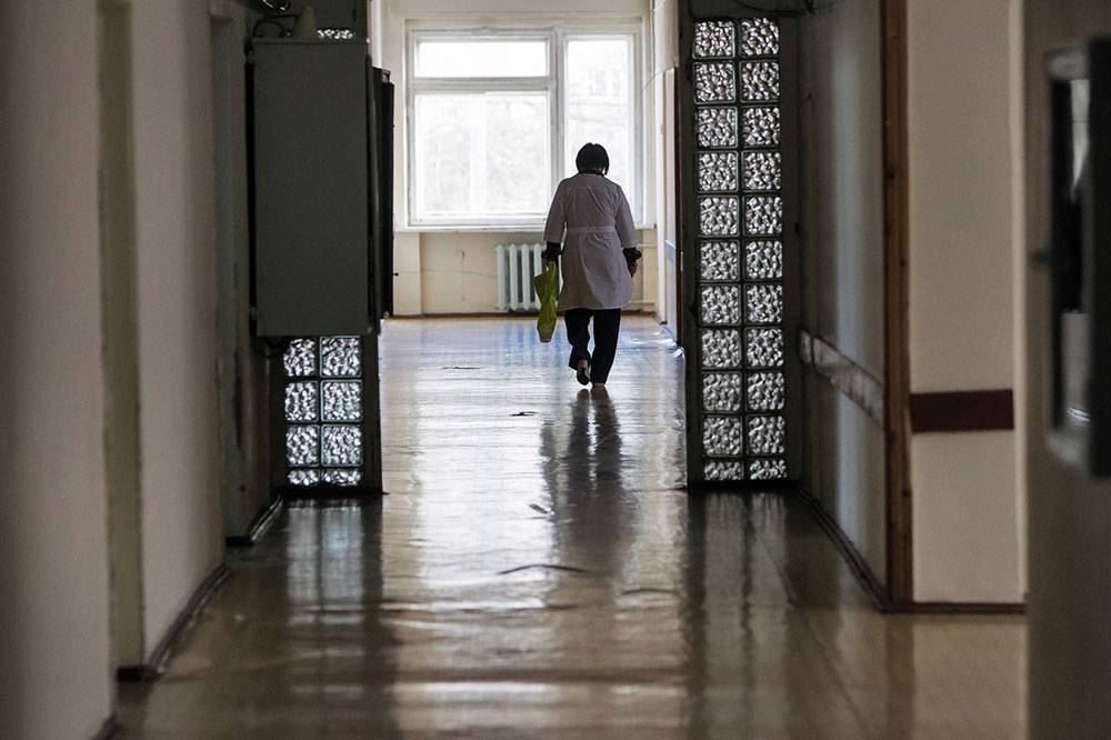 В Петербурге уволили главврача больницы, откуда сбежали пациенты