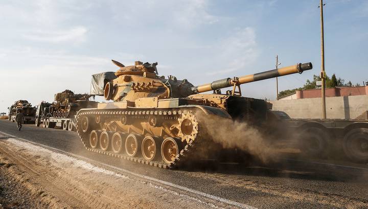 Турция перебросила в Сирию 40 бронемашин и танков