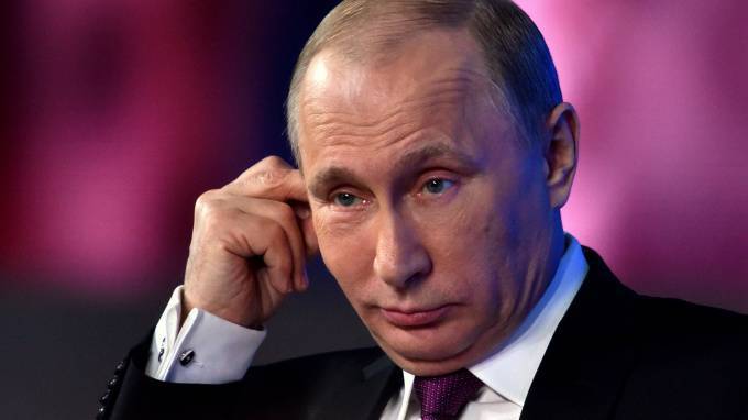 Кремль прокомментировал срочную отставку главы Чувашии