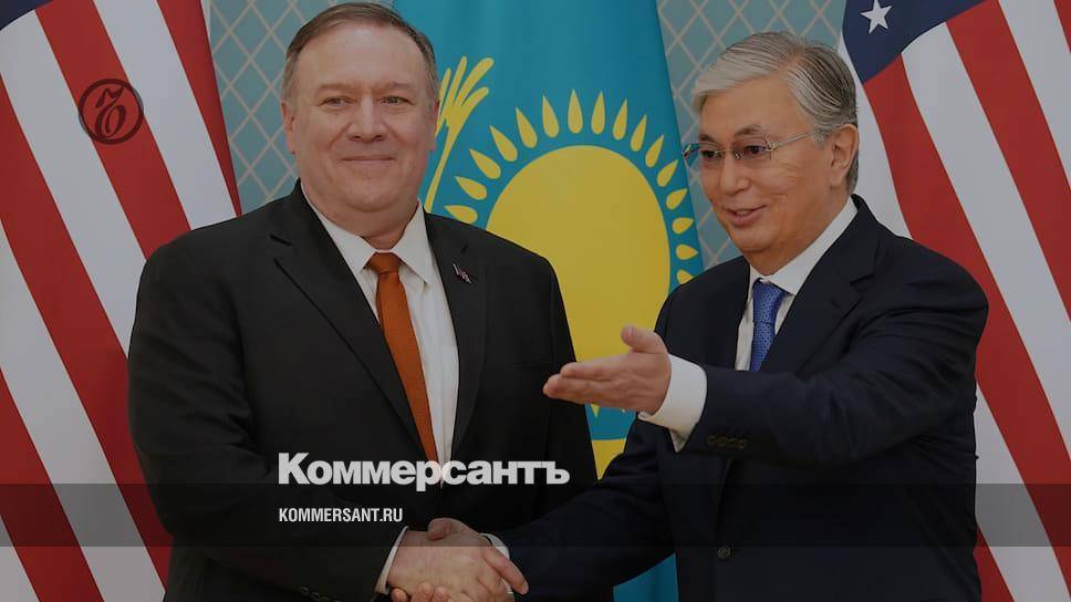 Токаев и Помпео обсудили отношения Казахстана и США