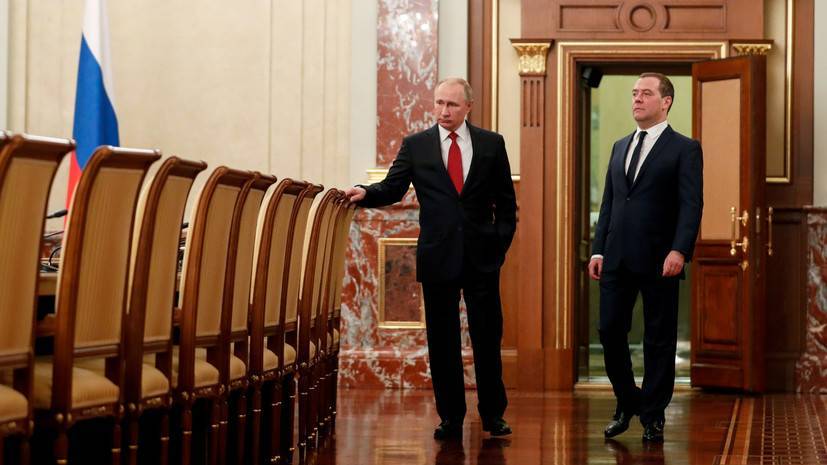 Путин опроверг предположение о распаде «тандема» с Медведевым — РТ на русском
