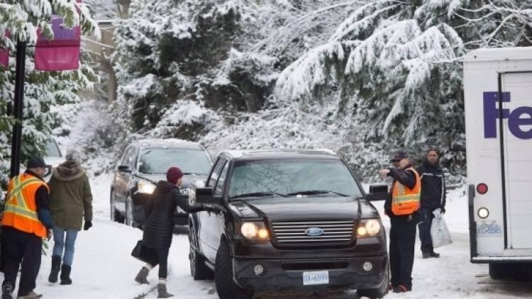 Два человека погибли в ДТП с участием 200 автомобилей в Канаде