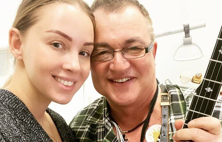 Жена привезла Диброву в больницу банджо