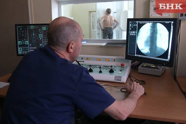 Главный онколог Коми рассказал о влиянии на организм телефонов и рентгенов