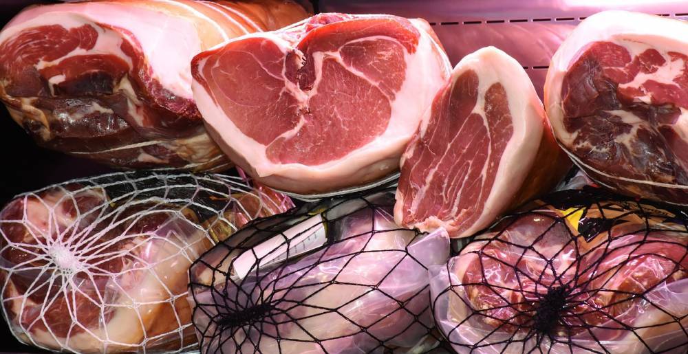 Ввоз мясных деликатесов из Китая запретили в России