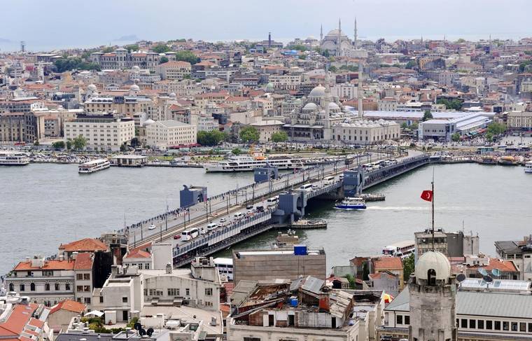 В Турции упростили визовый режим для граждан шести стран ЕС