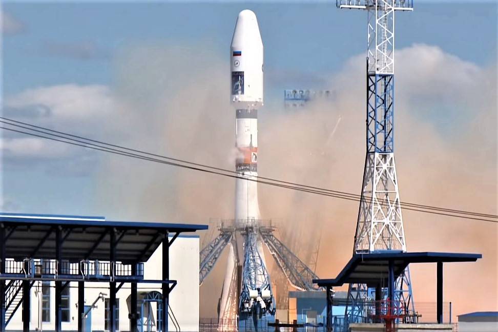 Ракету «Союз» с военным спутником связи «Меридиан-М» запустили с Плесецка