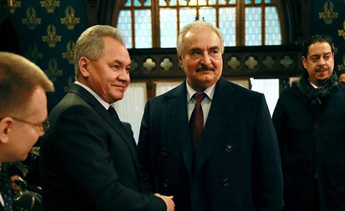 Al Jazeera (Катар): Хафтар встречается с министром обороны России. Ac-Сарадж: «Мирные переговоры приостановлены из-за последних событий»