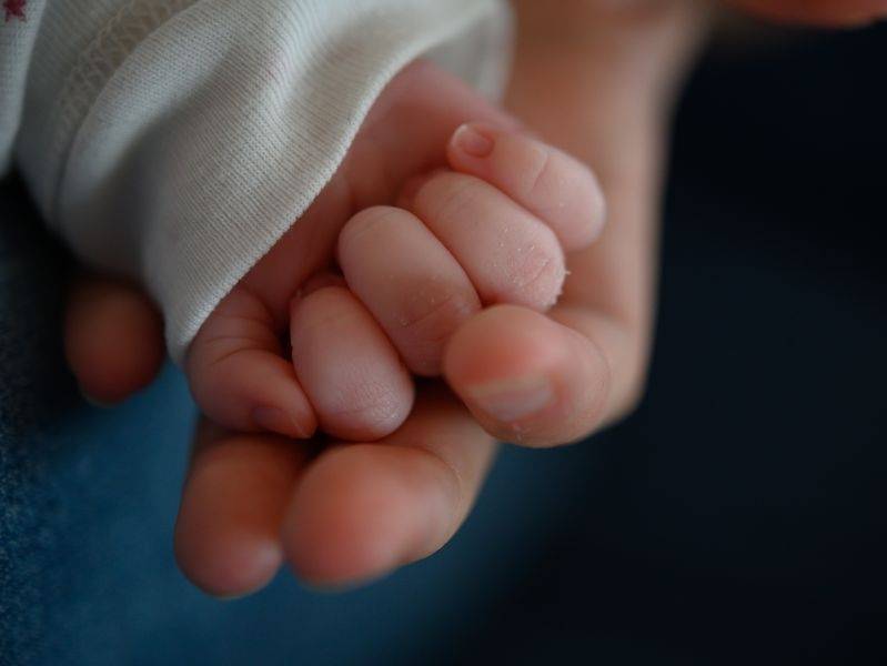 Депутаты Госдумы разрешили выплачивать маткапитал после рождения первенца