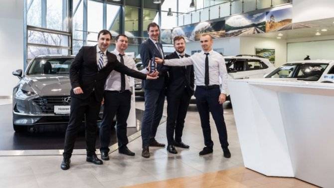 АВИЛОН 7 год подряд завоевывает титул «Лучшего дилера по корпоративным продажам Hyundai»!