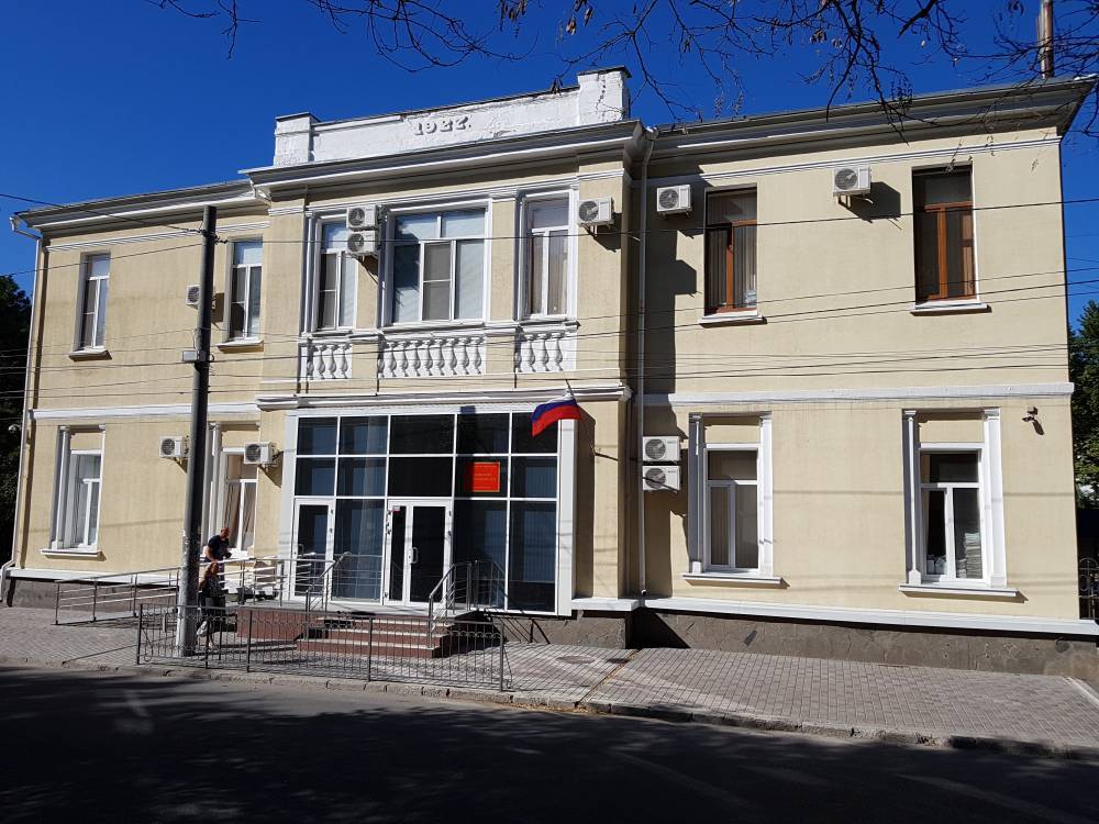 В Крыму суд арестовал двух подростков, которых ФСБ обвиняет в подготовке терактов