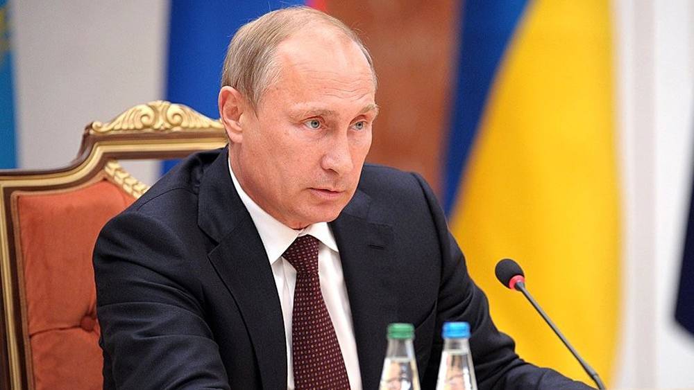 Путин рассказал, как правильно ставить ударение в слове "украинцы"