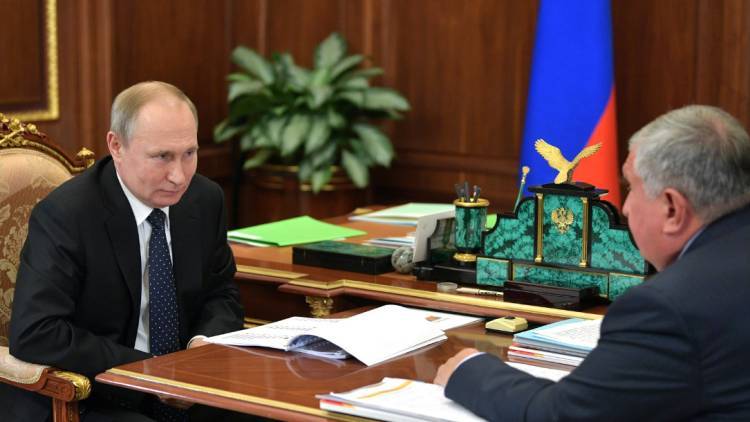 Сечин доложил Путину об итогах встречи с Лукашенко