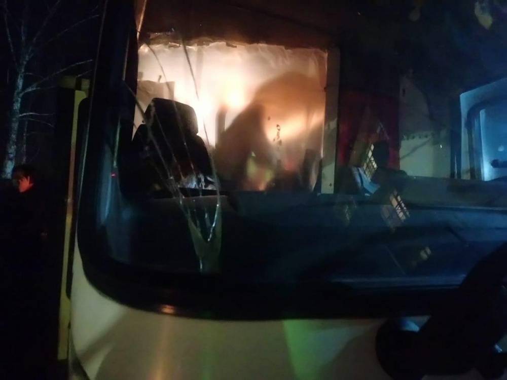 Эвакуированных из Китая могли сжечь в автобусах «Коктейлями Молотова»