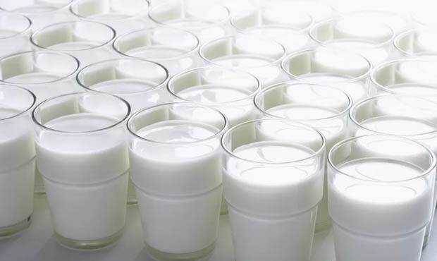 Российские власти отменили норму о бесплатном молоке «за вредность»