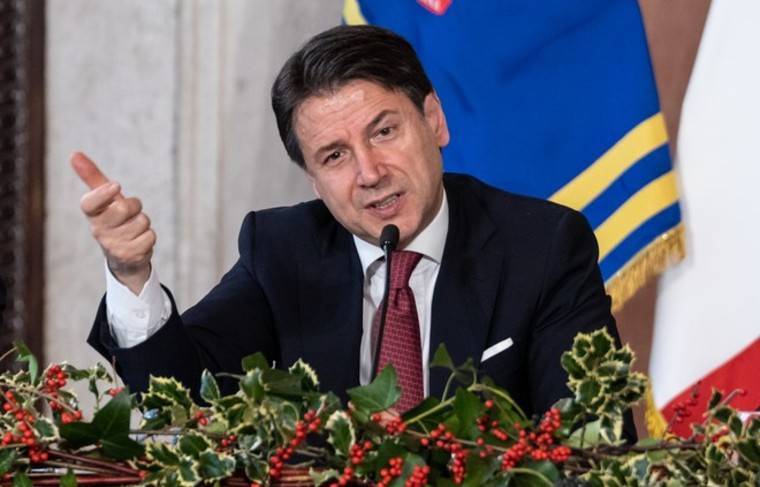 Италия не исключает возможность перекрытия границ из-за коронавируса