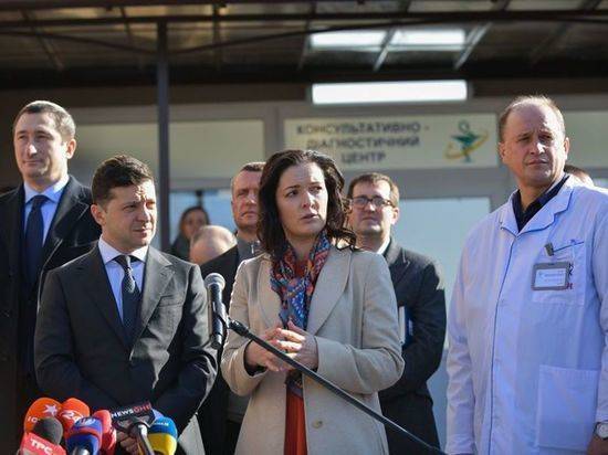 Глава Минздрава Украины покинула эвакуированных из Уханя
