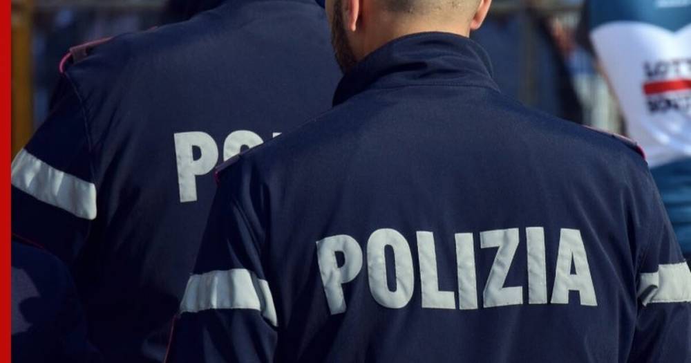 Полиция Италии начала обыски в номерах российских биатлонистов