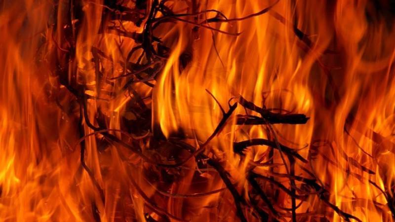 Погиб один из пострадавших при пожаре в доме в Красноярске