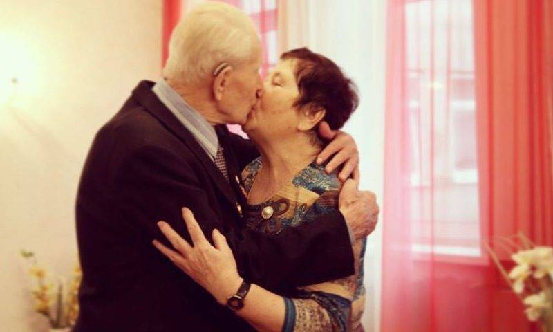 95-летний россиянин женился на 77-летней возлюбленной