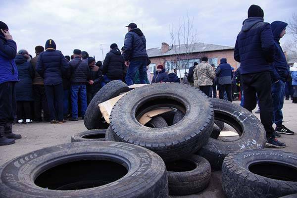 Глава Тернопольской области ушел с поста из-за протестов в Новых Санжарах