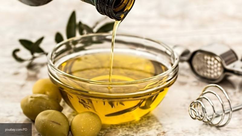 Ученые назвали оливковое масло обязательным продуктом из списка средиземноморской диеты