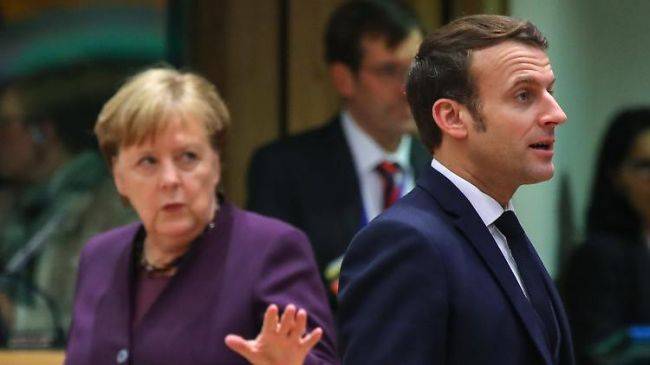 Меркель и Макрон предложили провести четырехстороннюю встречу по Идлибу