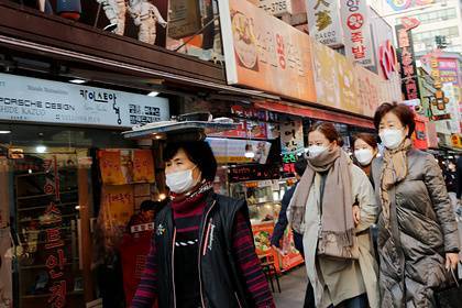 Число заболевших коронавирусом в Южной Корее превысило 700 человек
