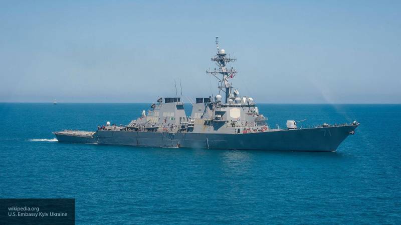 США объяснили причину захода эсминца в Черное море