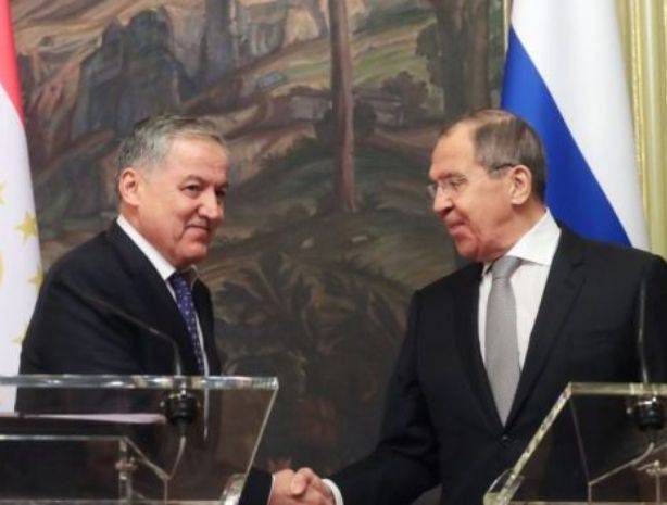 Лавров пообещал защищать республики Средней Азии от террористов