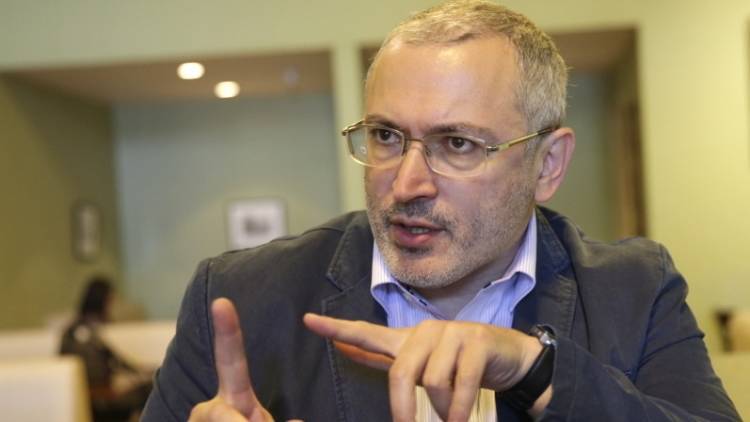 Ходорковский и французские СМИ выстроили для российских журналистов опасный маршрут в ЦАР