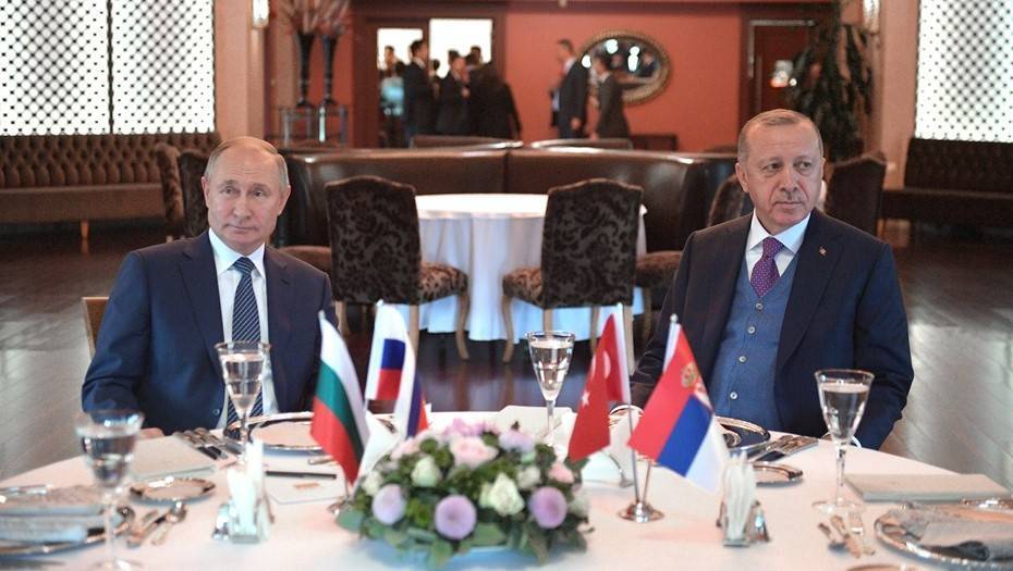 Эрдоган анонсировал встречу с Путиным на тему сирийского Идлиба