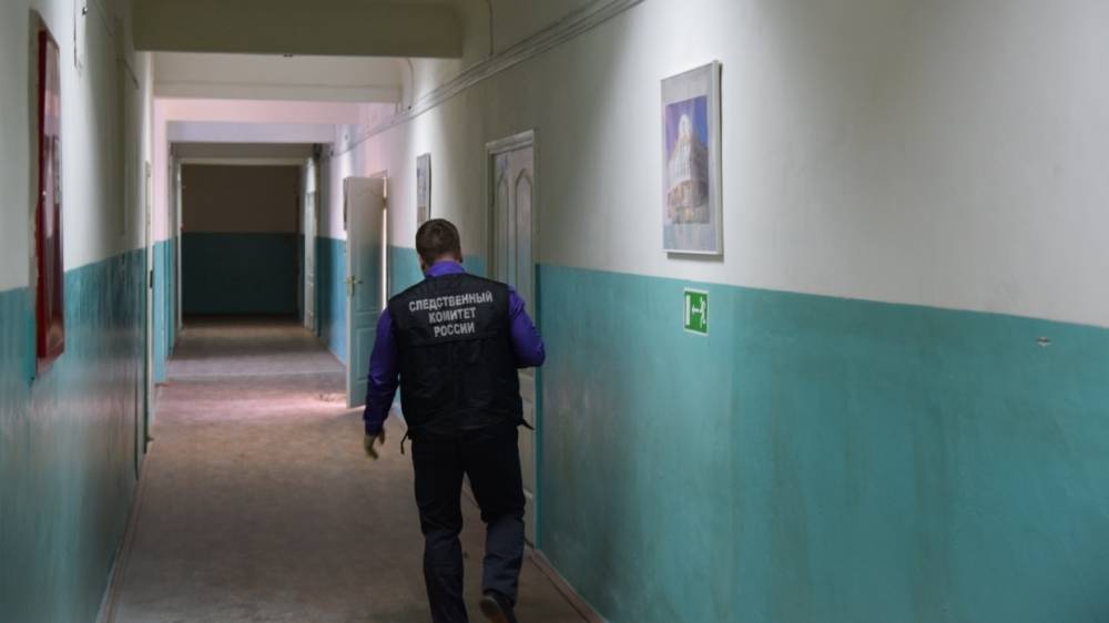 Труп с ножевым ранением обнаружен в районной больнице Приморья