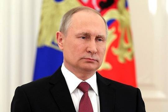 Путин рассказал о критике министров