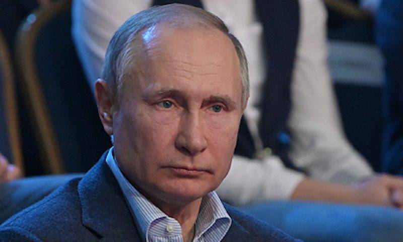Путин рассказал, как надо критиковать подчиненных