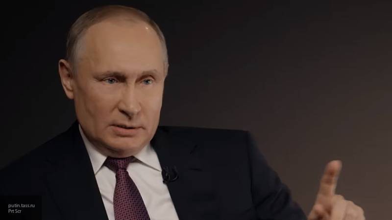 Путин назвал 40 кандидатов и предложил им вступить в ряды Общественной палаты РФ