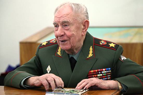 Шерин: маршал Язов вписал своё имя в историю России