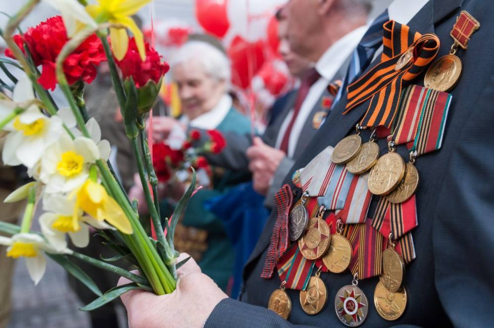 К юбилею Победы московские ветераны получат от 10 до 25 тысяч рублей